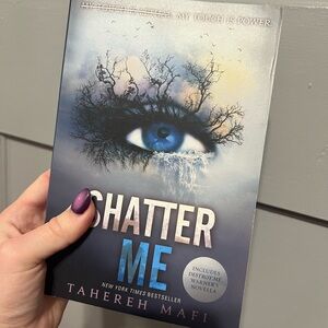 shatter me book